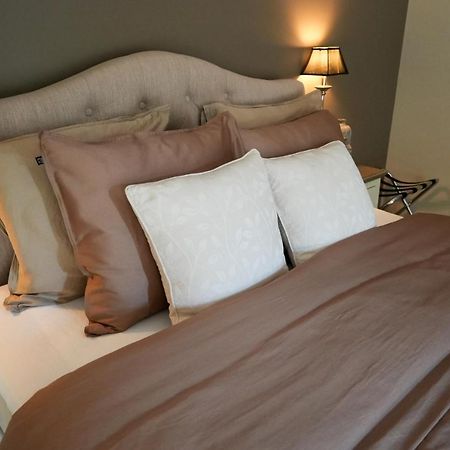 La Maison Des Papillons Deerlijk 外观 照片