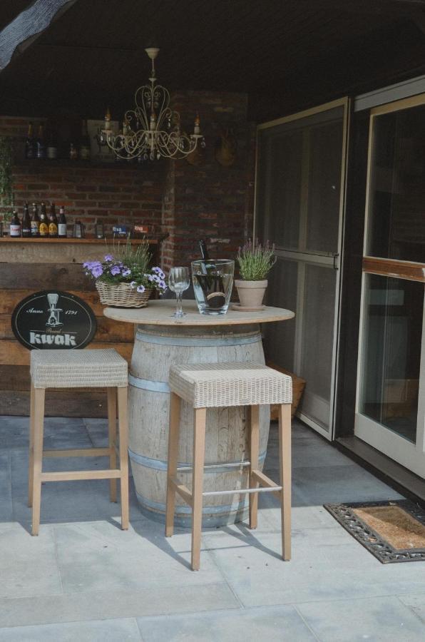 La Maison Des Papillons Deerlijk 外观 照片